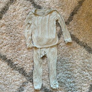 Kyte Baby Pajama set | Aloe | 18-24 Months